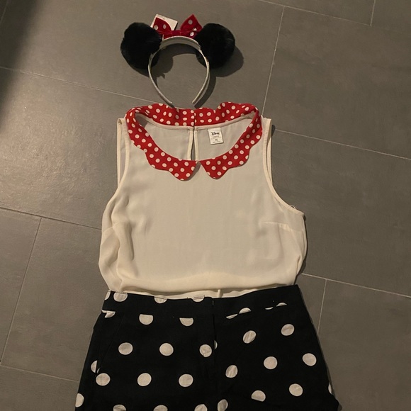 Disney blouse